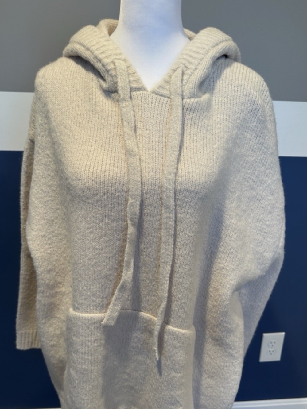NORDSTROM RACK INDUSTRY Oversized Hooded Plush Knit Sweater SIZE SMALL NWT!